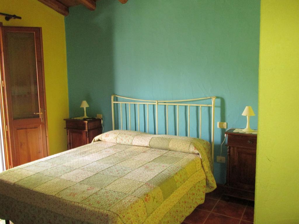 Agriturismo Bingia Bonaria Pula Ngoại thất bức ảnh